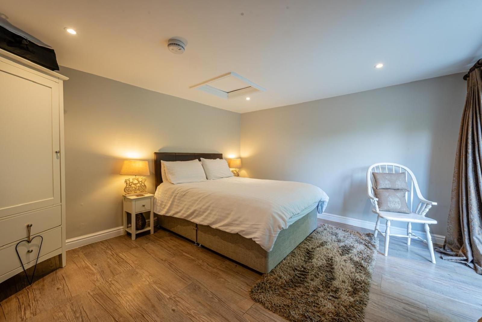 Quiet Self Contained Cottage Near Delamere Forest Cuddington  ภายนอก รูปภาพ