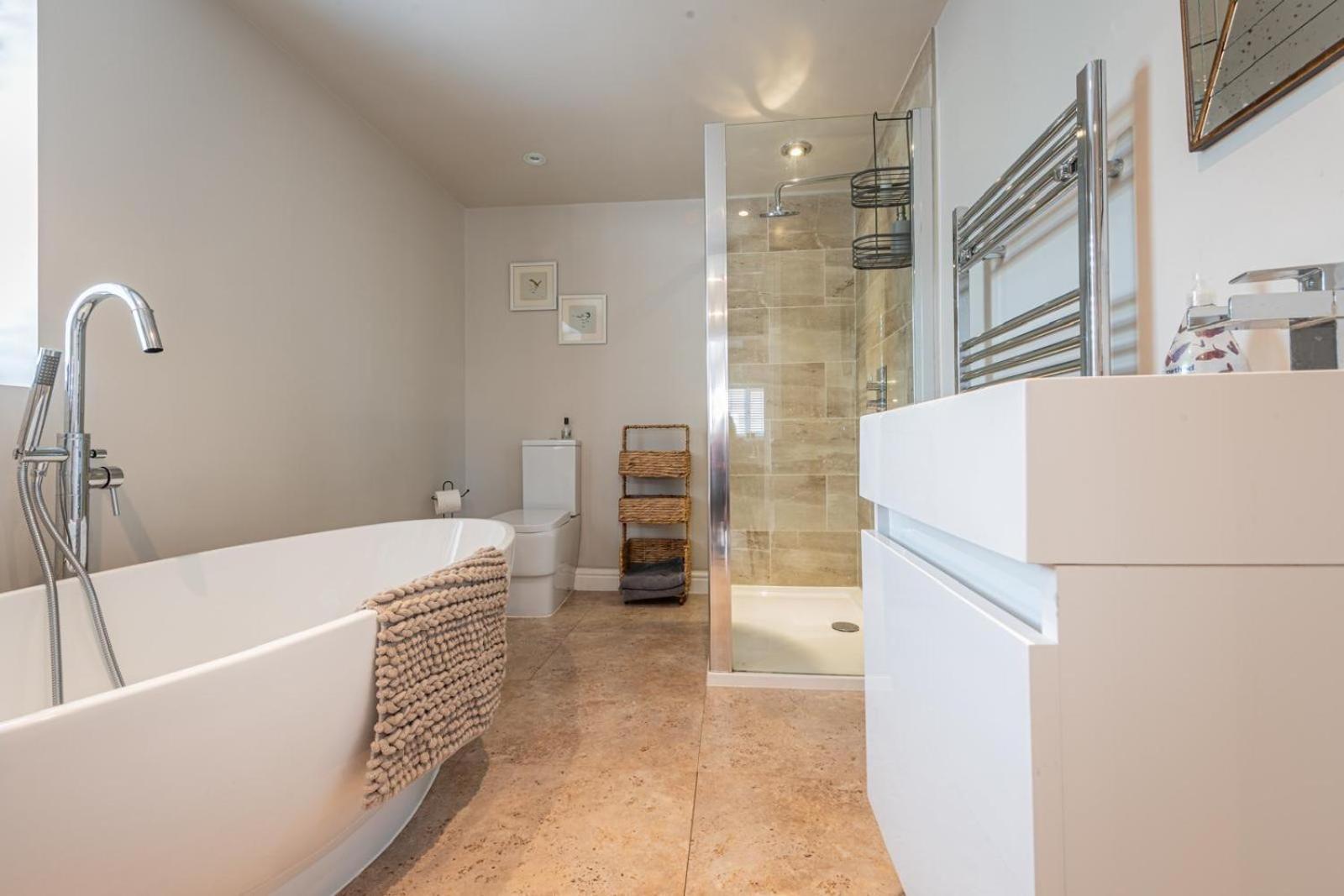 Quiet Self Contained Cottage Near Delamere Forest Cuddington  ภายนอก รูปภาพ